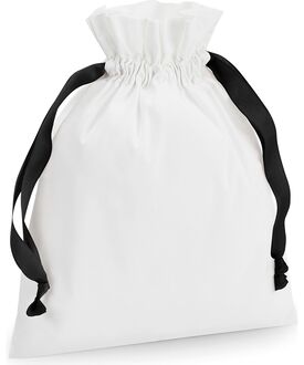 WM121_SoftWhite_Black_MEDIUM.jpg